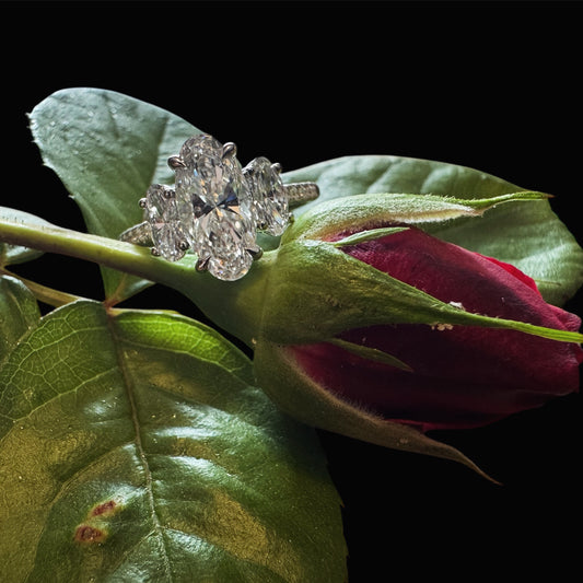 Stunning Three Stone Diamond Ring